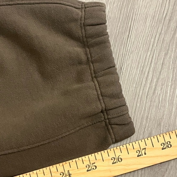 Lululemon French Terry Cloth Relaxed Fit Joggers - Picture 8 of 10